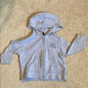 Lightweight Hooded Sweater